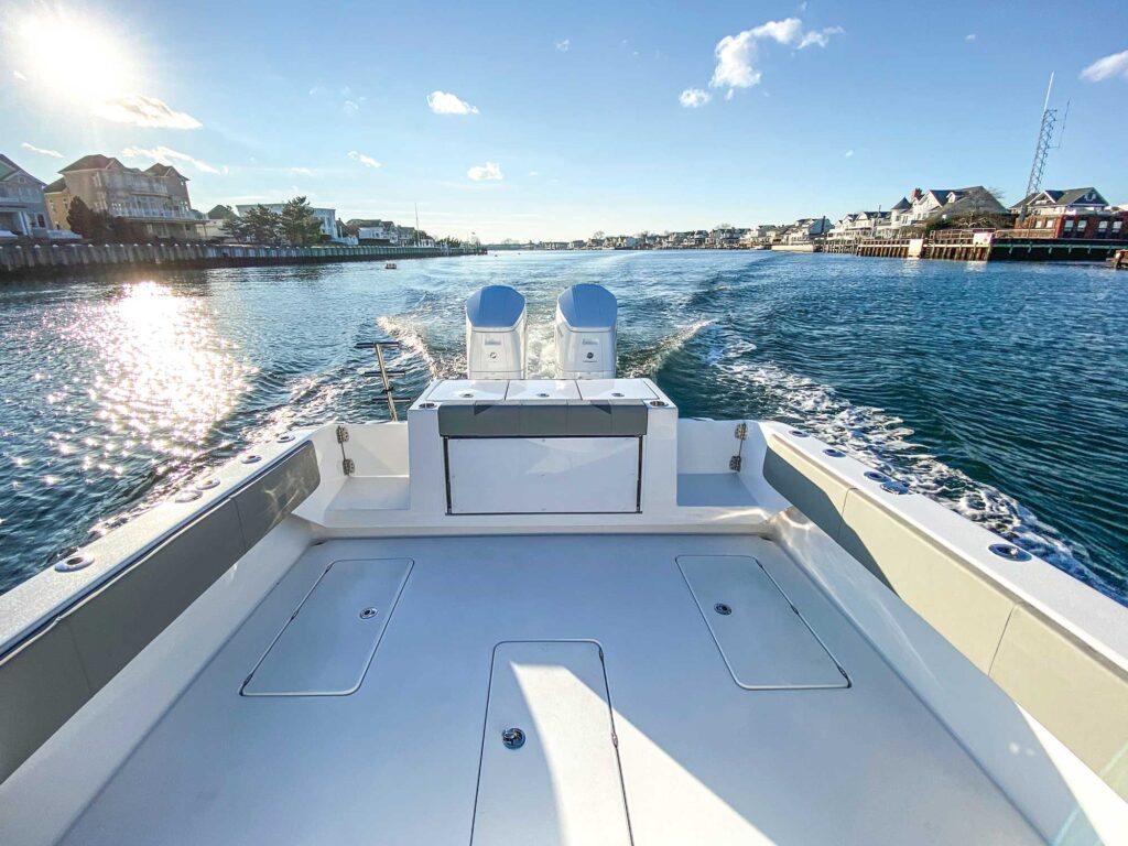 Cape Horn 39T cockpit