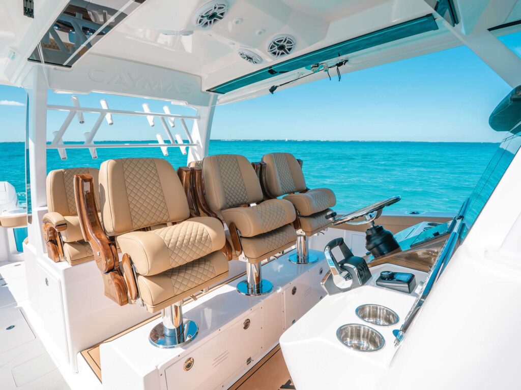 Caymas 44 CT helm seating