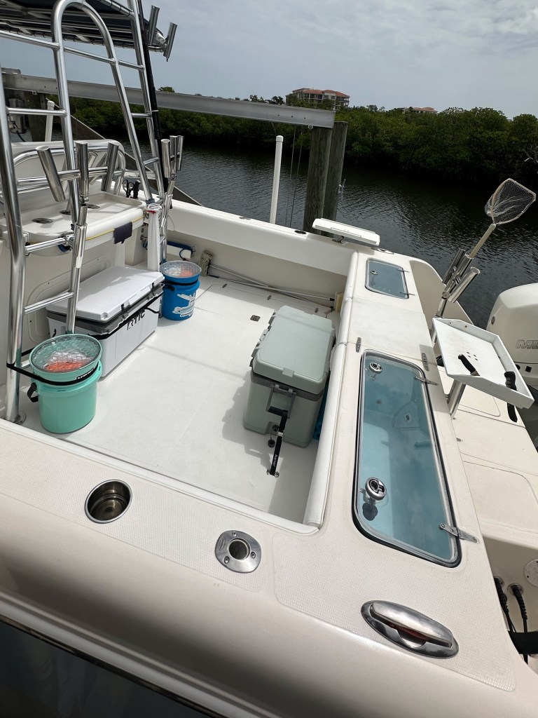 Organized boat cockpit.